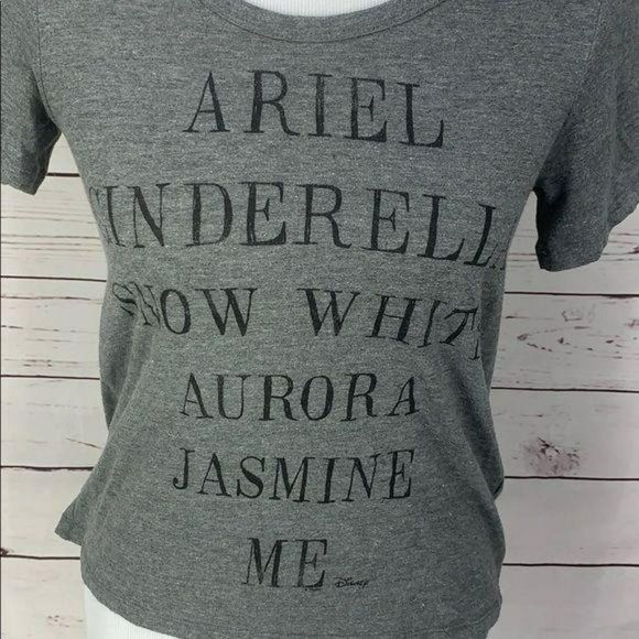 Disney Princess Jasmine Ariel grey size XS‎ gray short sleeve Shirt - Picture 5 of 9